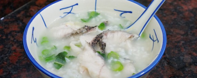 生滚黑鱼养生粥的做法 生滚黑鱼养生粥怎么做