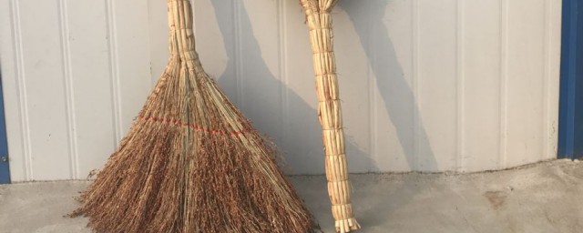 扫帚的配套工具是什么 扫帚的配套工具简介