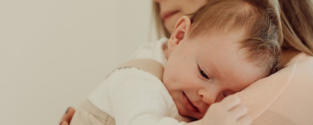 坚持母乳到2岁的好处 坚持母乳到2岁的好处有哪些