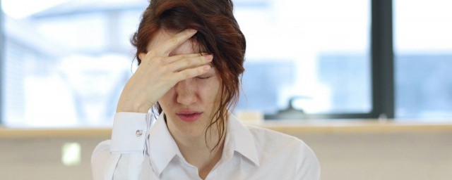 用钱看清一个人的句子 用钱看清一个人句子