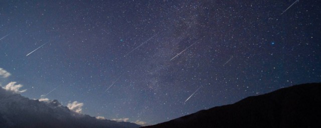 关于流星雨的唯美语录 流星雨唯美句子