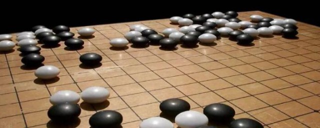 围棋什么叫小飞守角 围棋小飞守角怎么解释