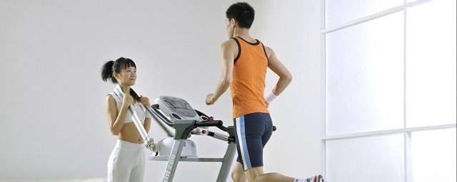 跑步机健身技巧 跑步机健身的6大技巧介绍