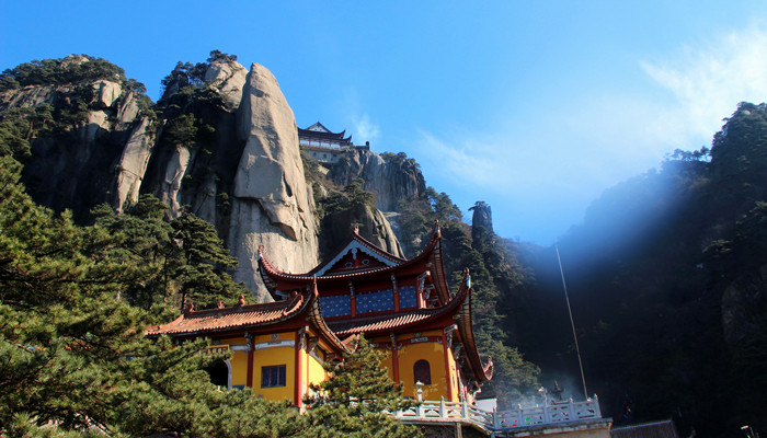 九华山是什么菩萨的道场