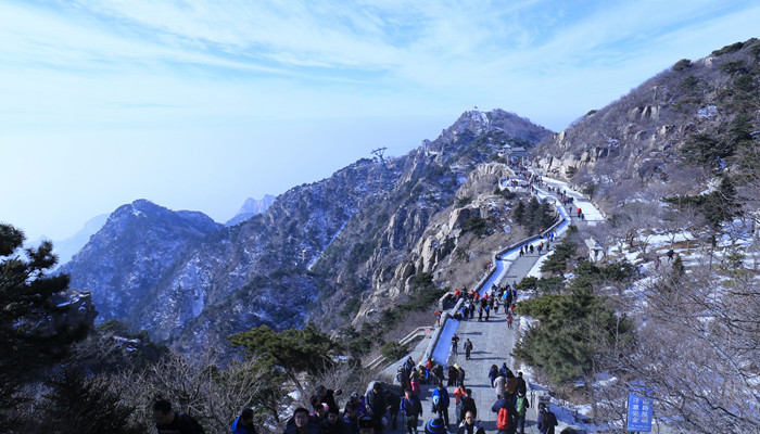 泰山登山节是几月几日