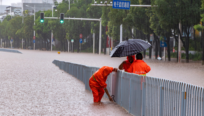 暴雨内涝的形成原因