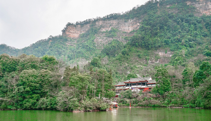 青城山是谁的道场
