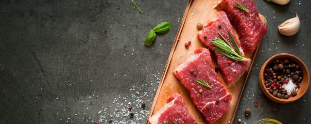 咖喱牛排饭简单做法 咖喱牛排饭怎么做