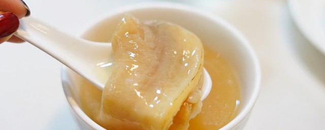 花胶煲鸡汤放什么药材窍门 花胶煲鸡汤放的药材