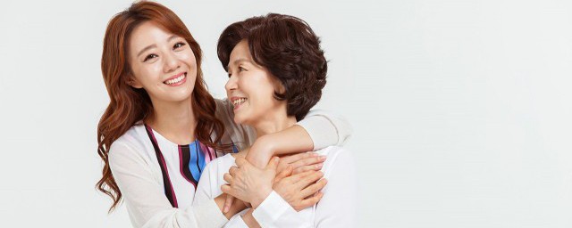 关于母爱的句子和段落 10句关于母爱的经典句子