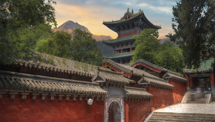 嵩山是五岳中的哪一岳