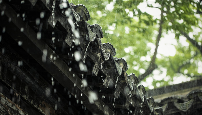 干冰降雨的原理及过程