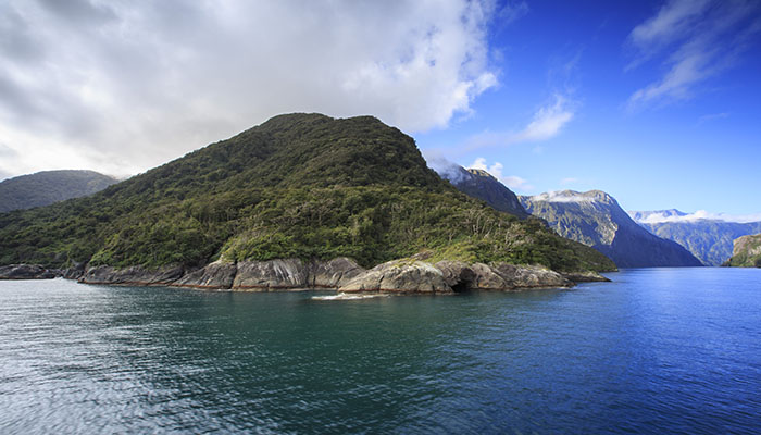 五岳之首是哪座山