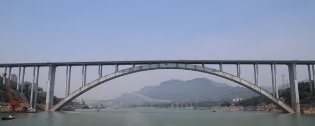 重庆万州长江大桥是什么桥 万州长江大桥介绍