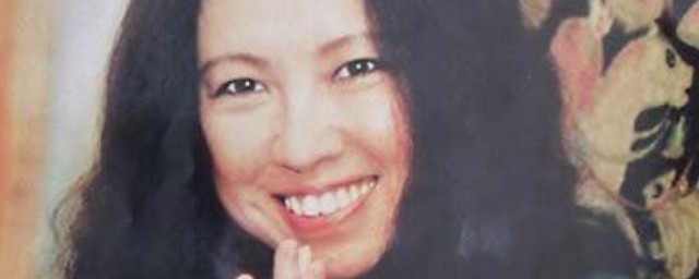 女作家三毛生平简介 关于女作家三毛生平简介