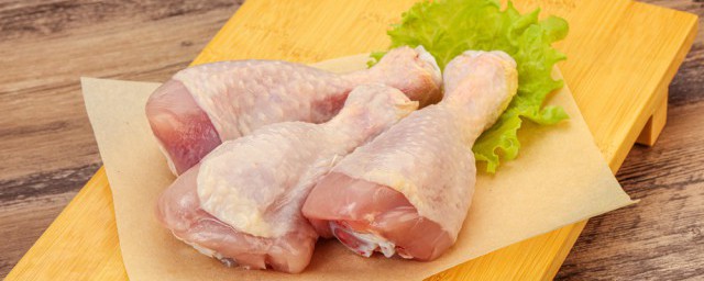 快速解冻鸡腿的要领 怎样快速解冻鸡腿