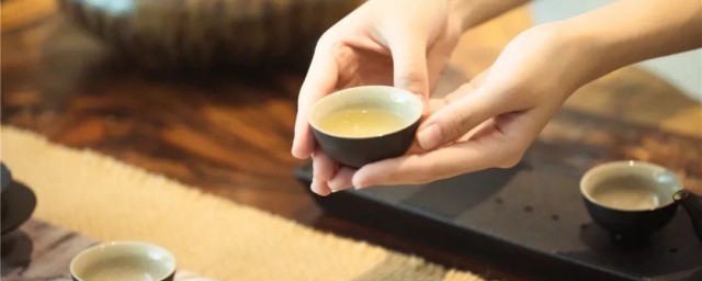 品茶要注意哪些 品茶需要注意哪些礼仪?