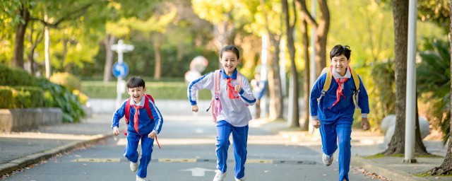 幼儿园毕业家长感言50字 幼儿园毕业家长感言例子