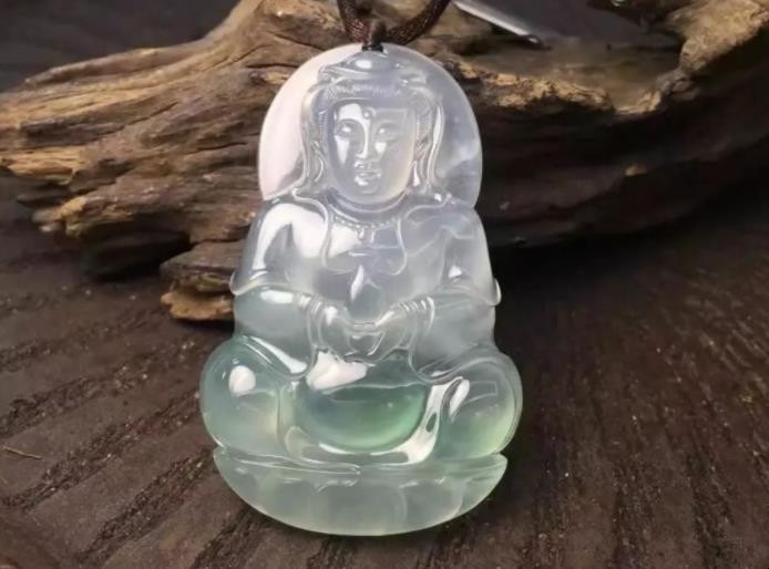 水种翡翠怎样鉴别