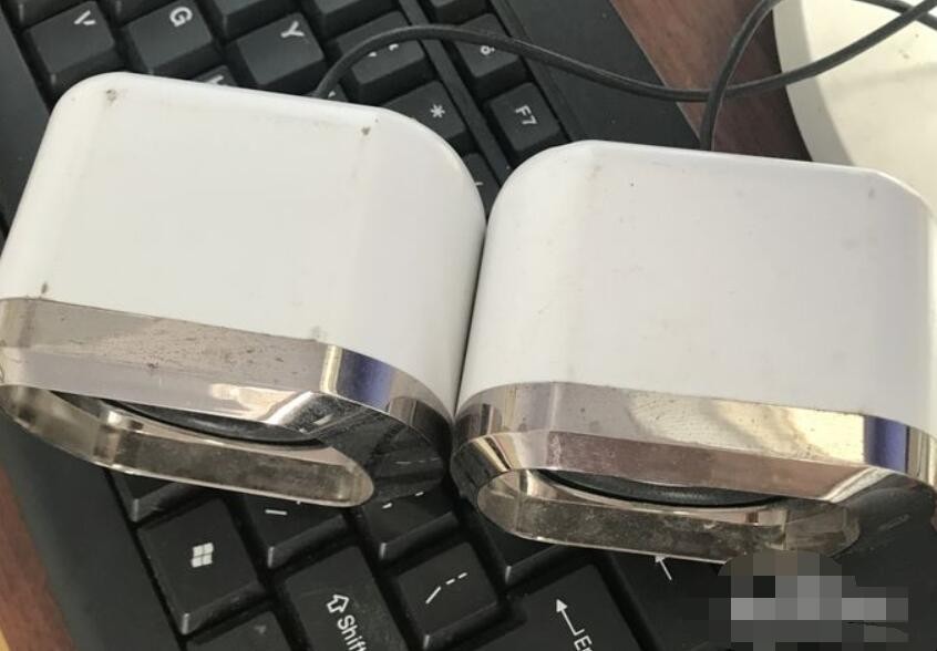 电脑音箱怎么插