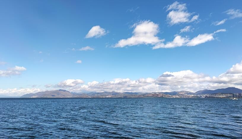 洱海是海吗