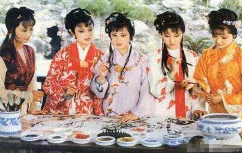 《红楼梦》内容介绍100字左右是什么