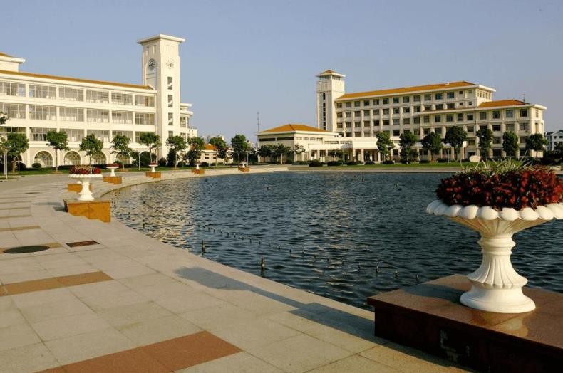 上海立信会计金融学院师资力量有哪些