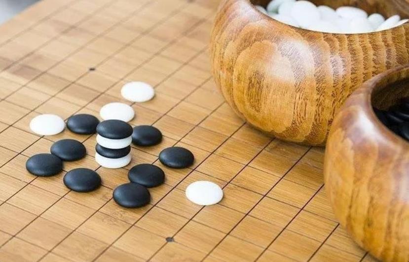 围棋是五子棋吗