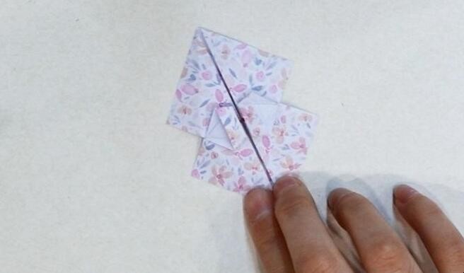 怎么折雨伞