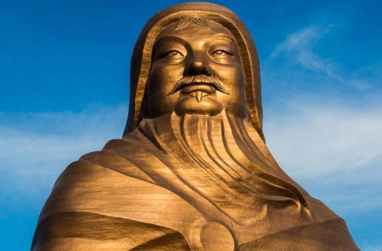 成吉思汗是什么朝代的人