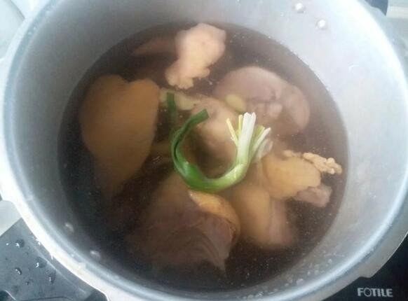清炖鸭子怎么做好吃