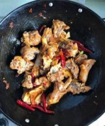 黄焖羊肉怎么做