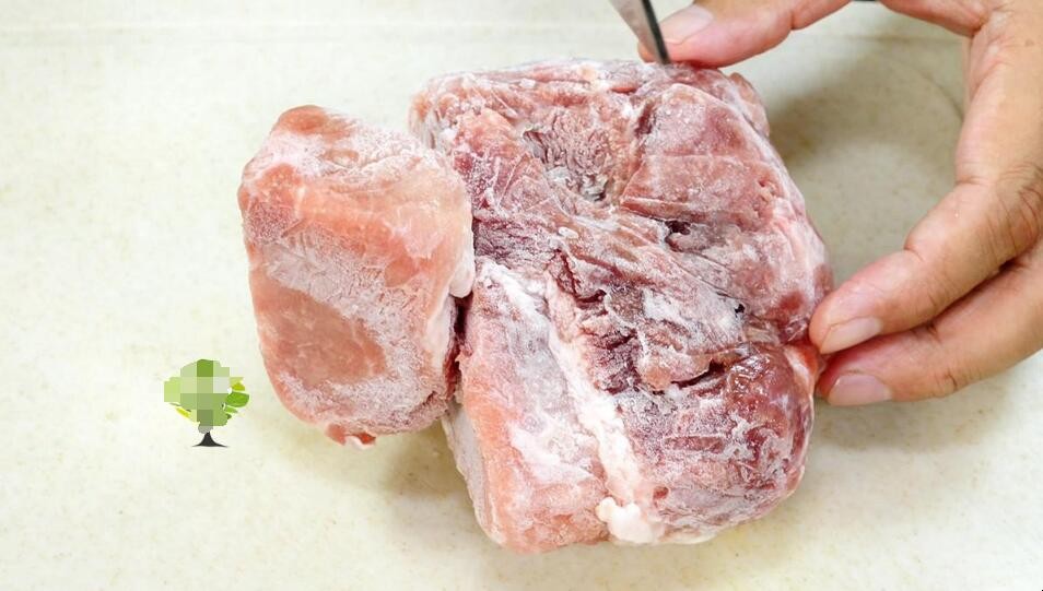 盐水解冻肉的最快技巧是什么