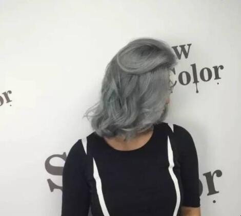 蓝灰色头发如何染