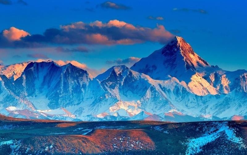 贡嘎山地质地貌如何样