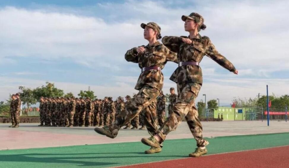 女生报考军医大学有什么要求