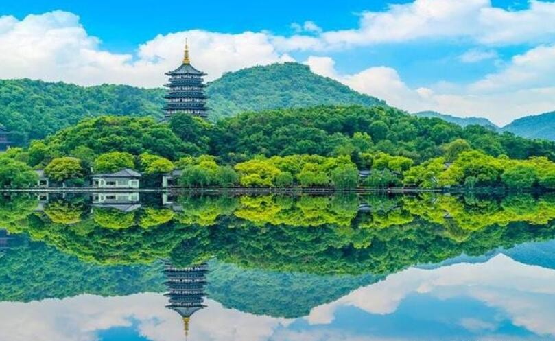 西湖十景的作文怎么写