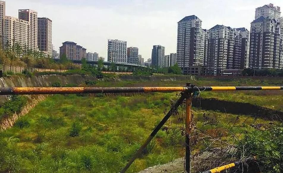 闲置土地的认定标准是什么