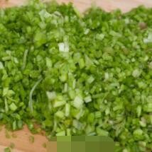 芹菜饺子的做法是什么