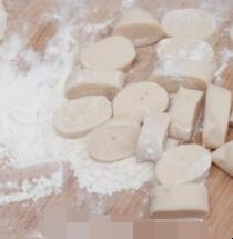 芹菜饺子的做法是什么