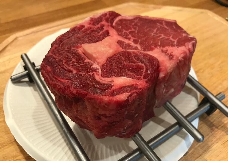 肋眼牛排是牛的哪个位置