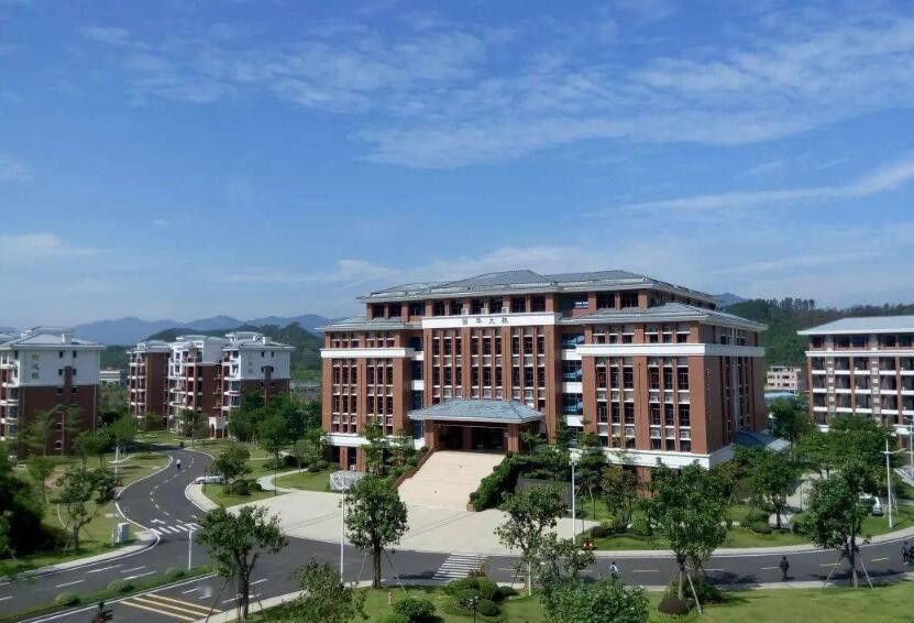 广州南华工商学院怎么样