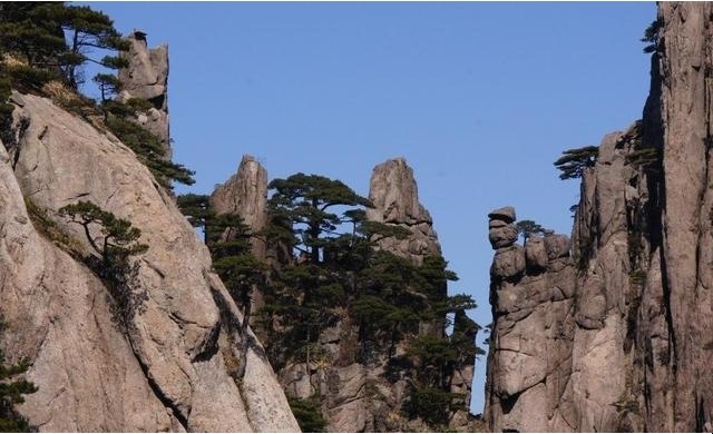 黄山怪石是怎么形成的