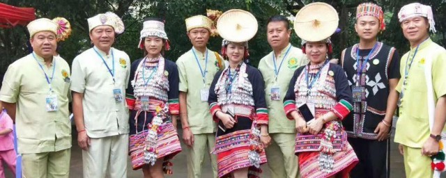 傣族服饰特点简介 傣族服饰特点是什么
