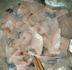 酸菜鲈鱼的做法是什么