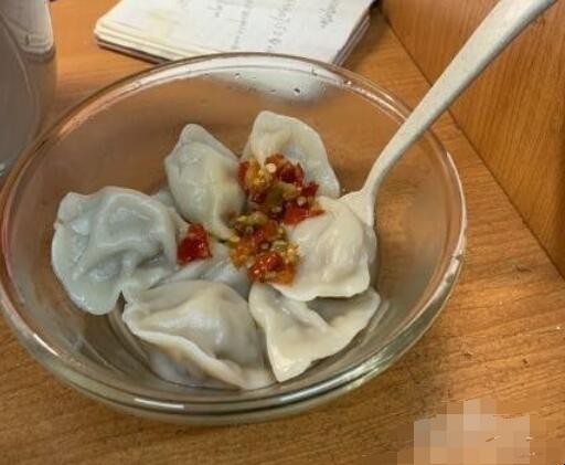冷冻水饺怎么煮不破皮