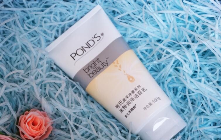 氨基酸洗面奶怎么用