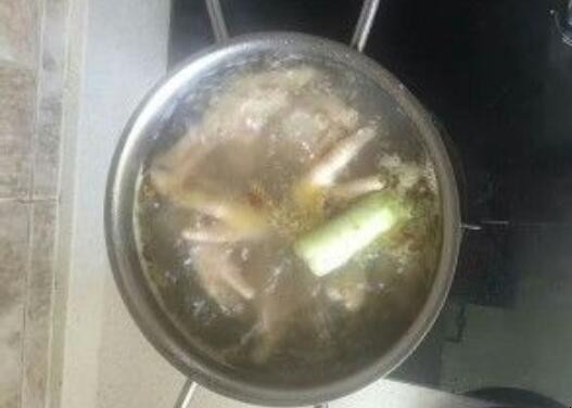 柠檬泡椒凤爪怎么做
