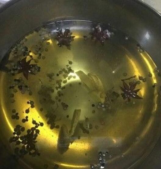 柠檬泡椒凤爪怎么做
