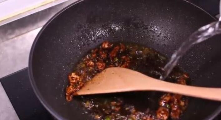 竹笋炒肉怎么做